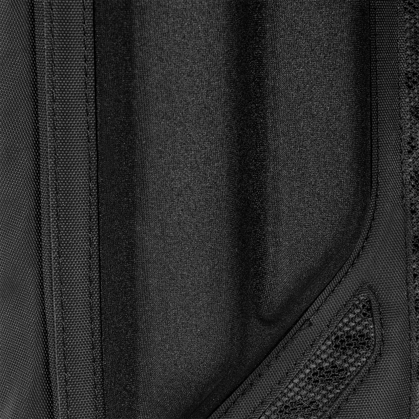 paragon-hydration-pack-u1 Paragon_Black_Texture.png