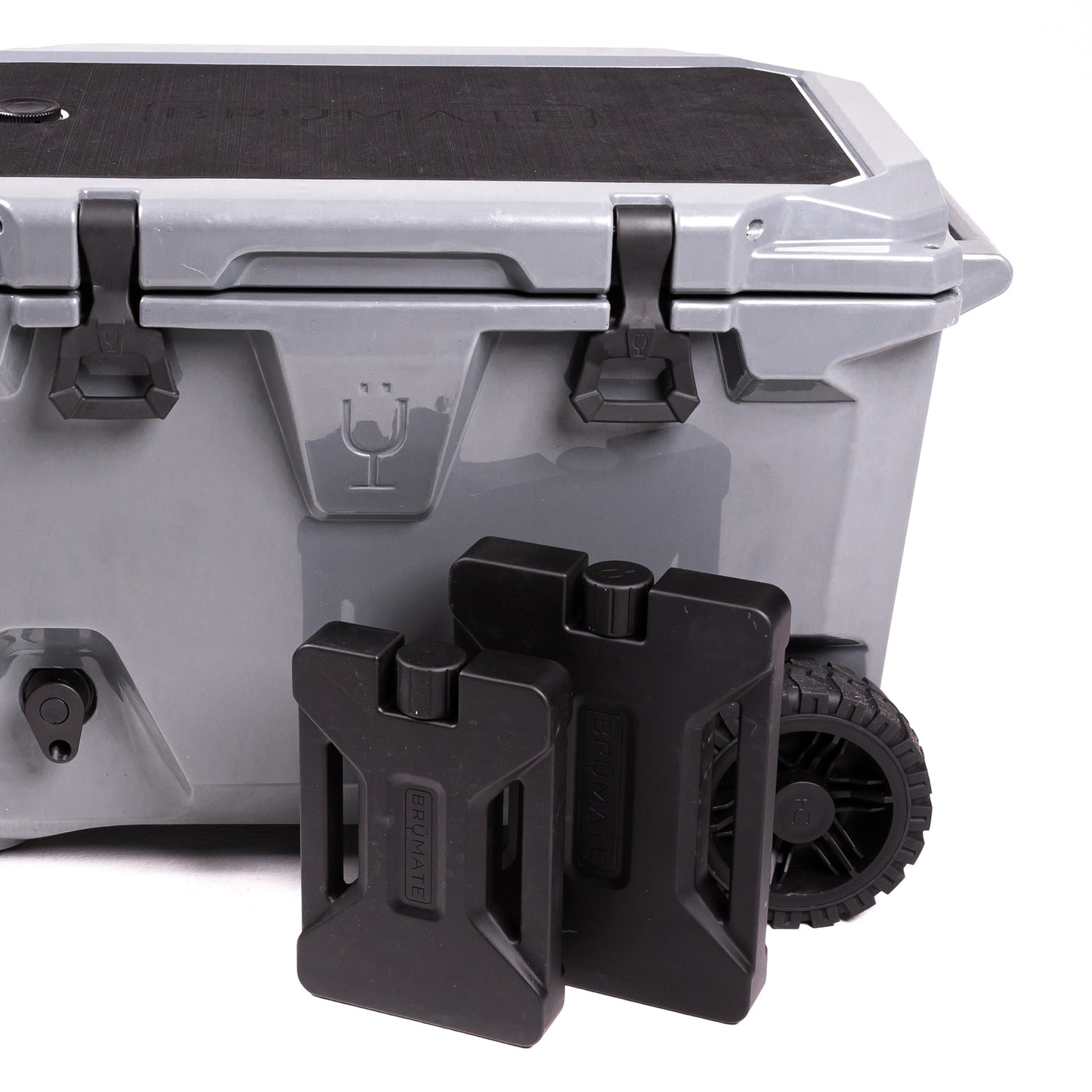 brutank-double-drink-bundle-q6 brutank-bundle-accessories-icepacks_d65876d1-50d6-40e8-b22a-2cca53cdd9df.jpg